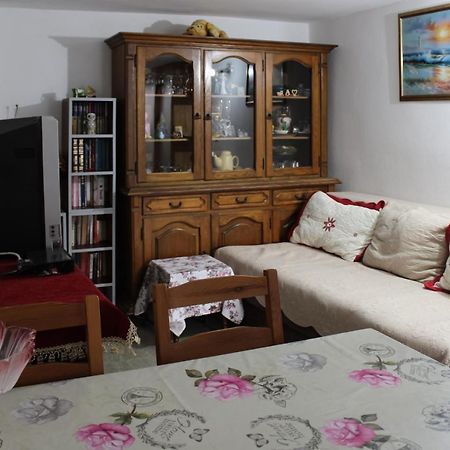 Apartman Lana Petrovazzo Esterno foto